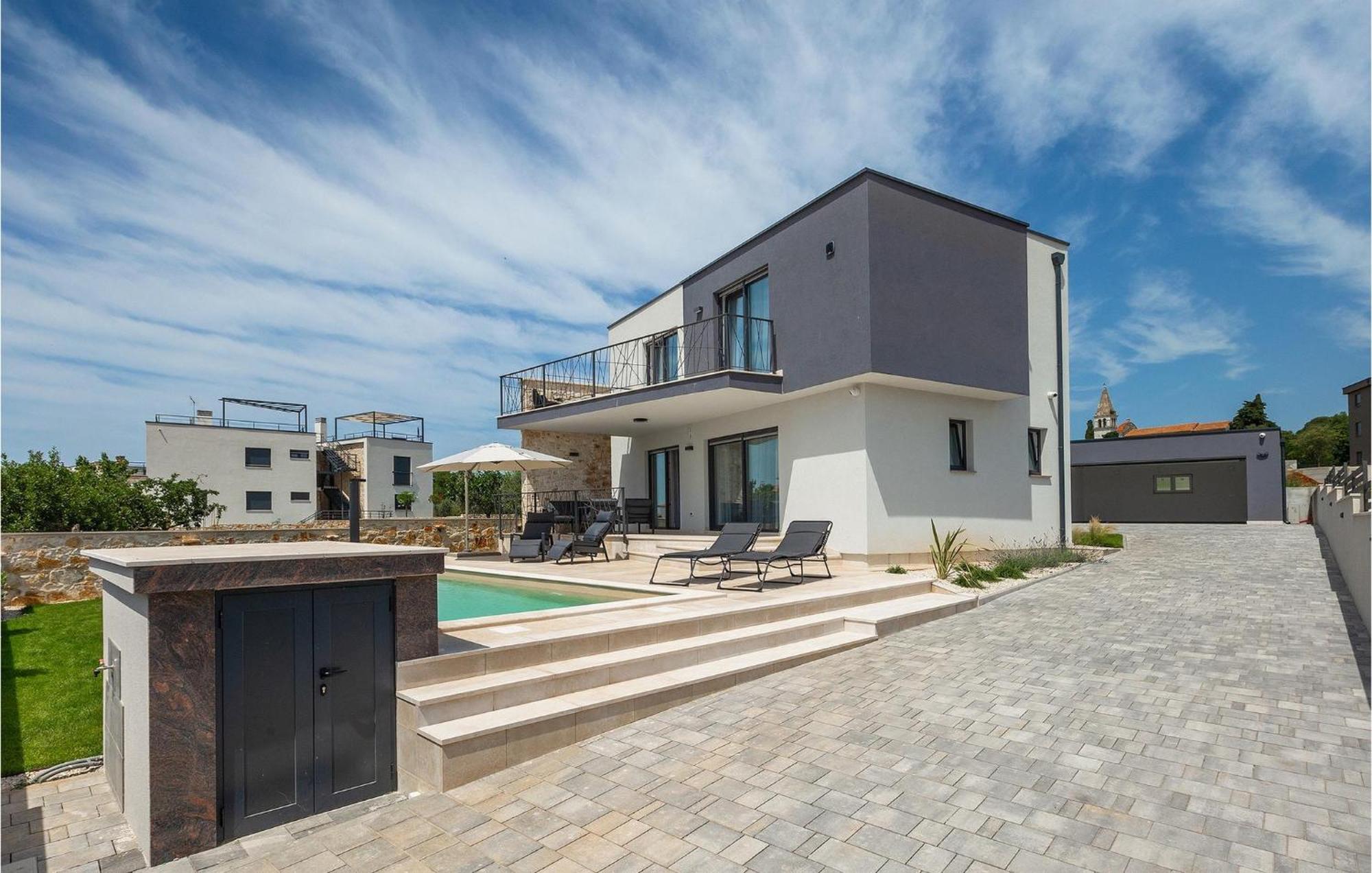 Anamarija Holiday home *